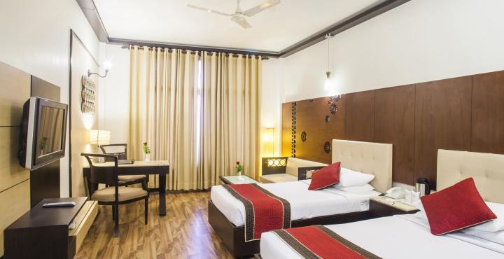 Hotel Maharaja Regency Ludhiana Exterior photo